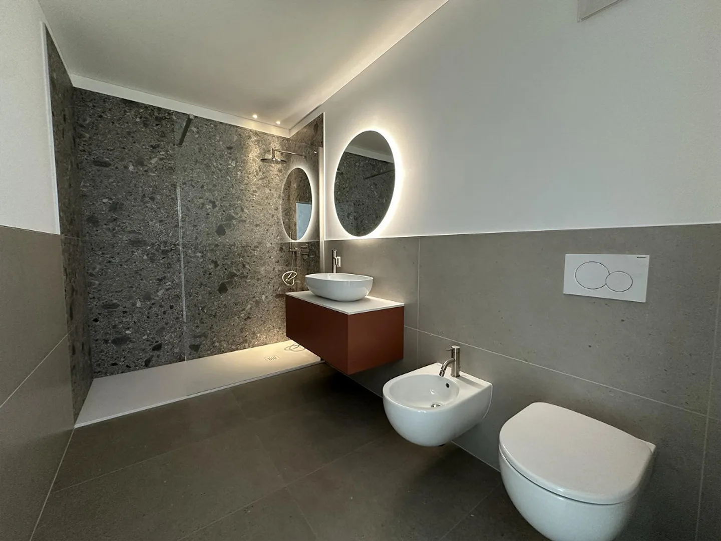 Apartment with panoramic terrace in new residence - Photo 8 of 11