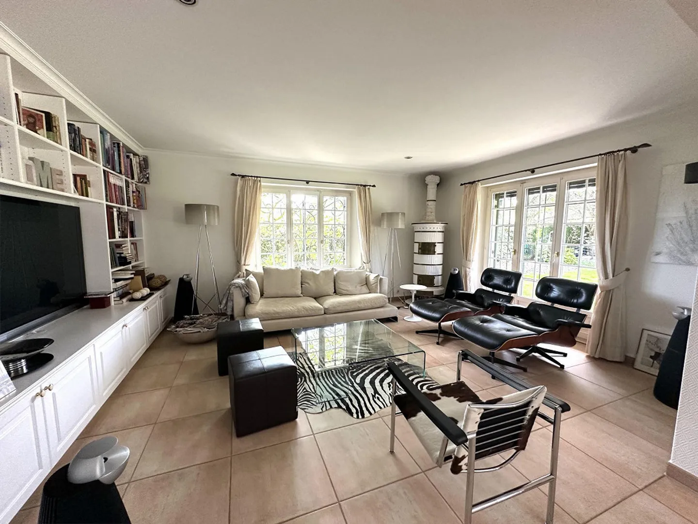 Villa de campagne représentative dans le meilleur emplacement de Binningen - Photo 7 sur 15