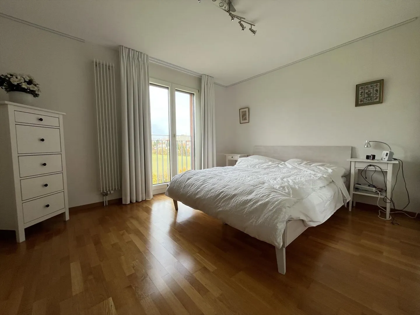 WITH A MAGNIFICENT LOGGIA AND A LARGE TERRACE - Photo 3 of 13