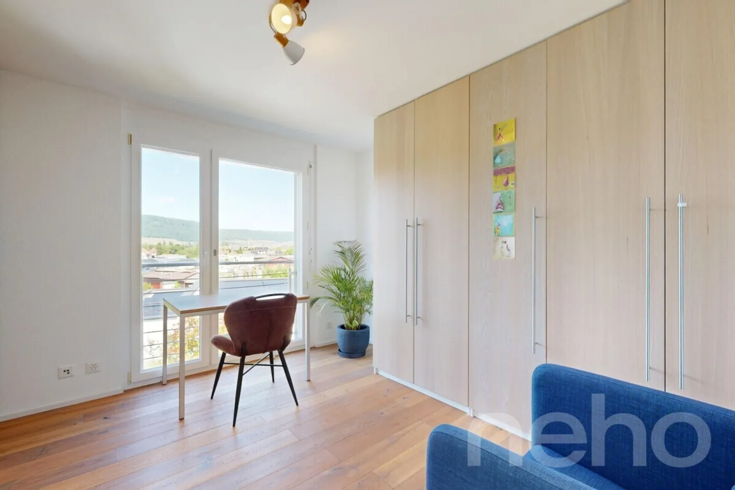 Casa unifamiliare ben tenuta di 5,5 locali con bel giardino a 8213 Neunkirch - Foto 10 di 12