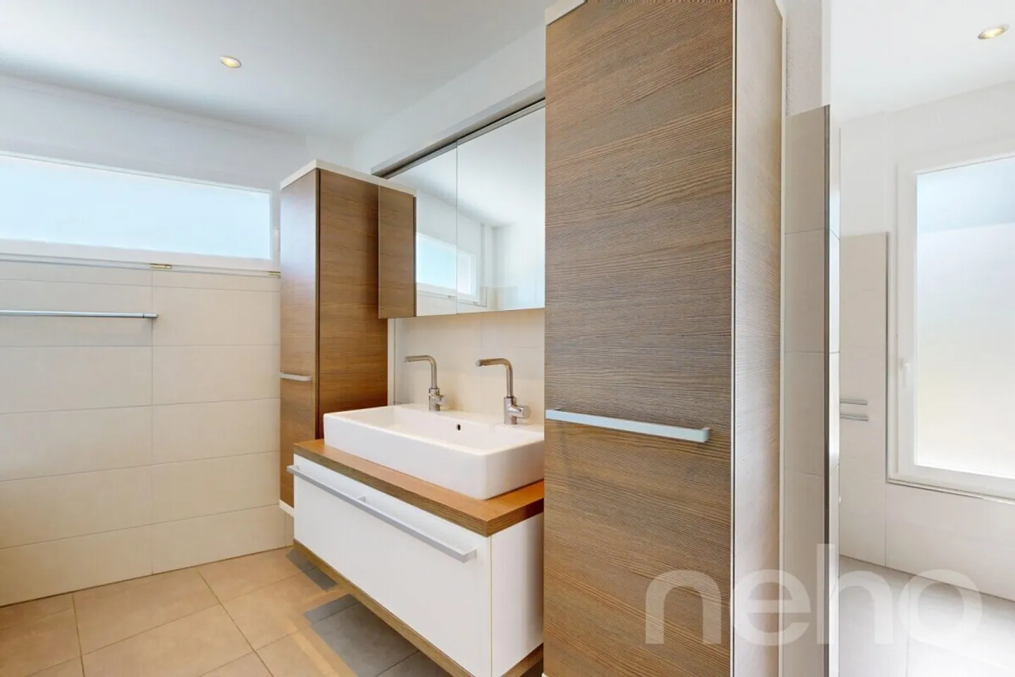 Casa unifamiliare ben tenuta di 5,5 locali con bel giardino a 8213 Neunkirch - Foto 11 di 12