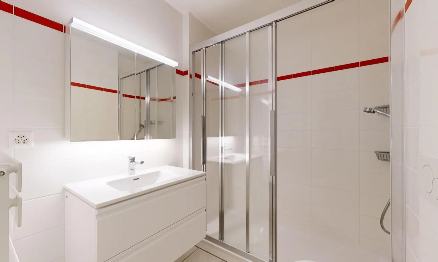 A stone's throw from the primary school - Photo 7 of 13