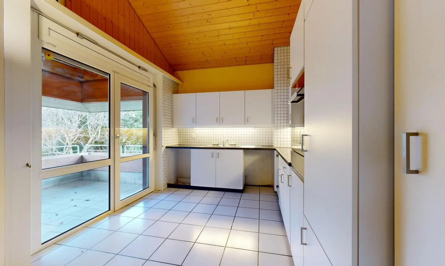 A stone's throw from the primary school - Photo 5 of 13