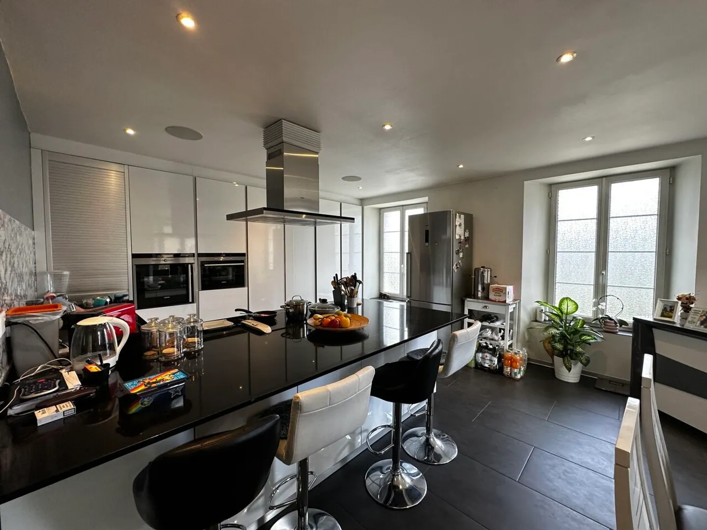 Appartement à vendre - Photo 2 sur 13