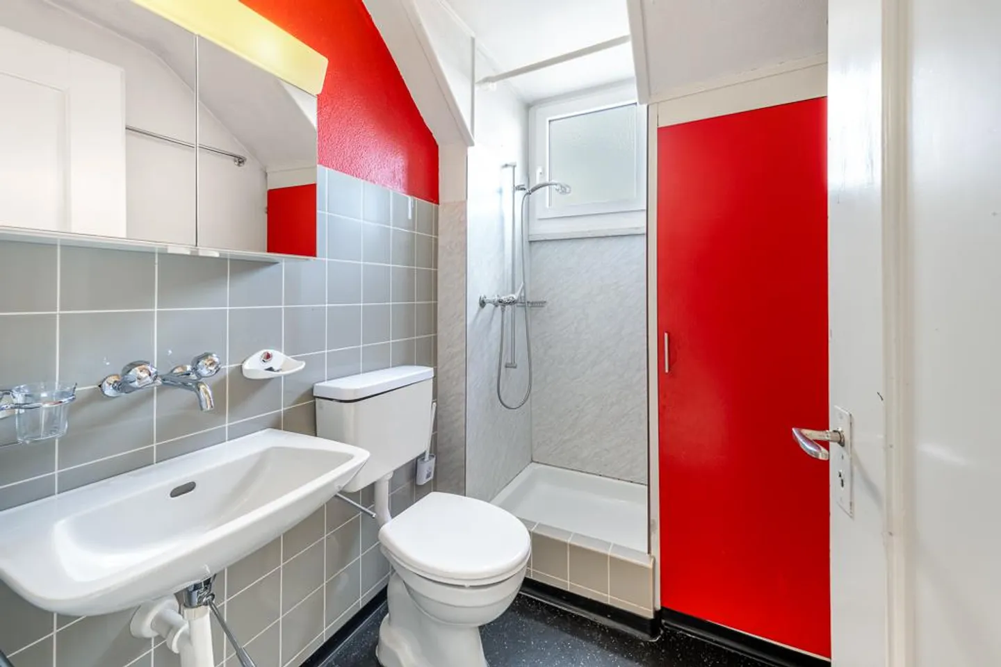 Seon: 6.5-Room Single-Family House with Land Reserve - Photo 8 of 10