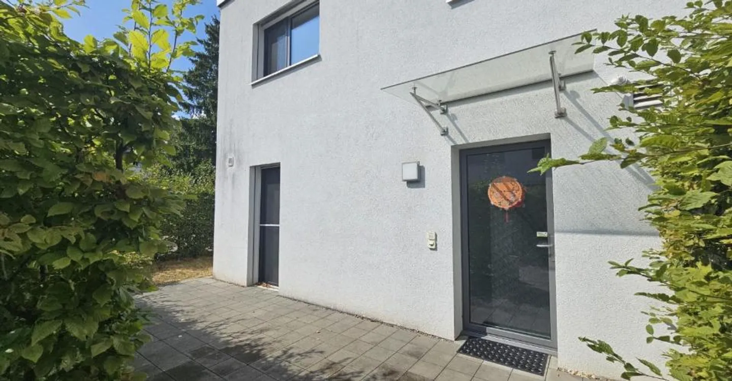 Family Home Near Delémont Station - Photo 2 of 13