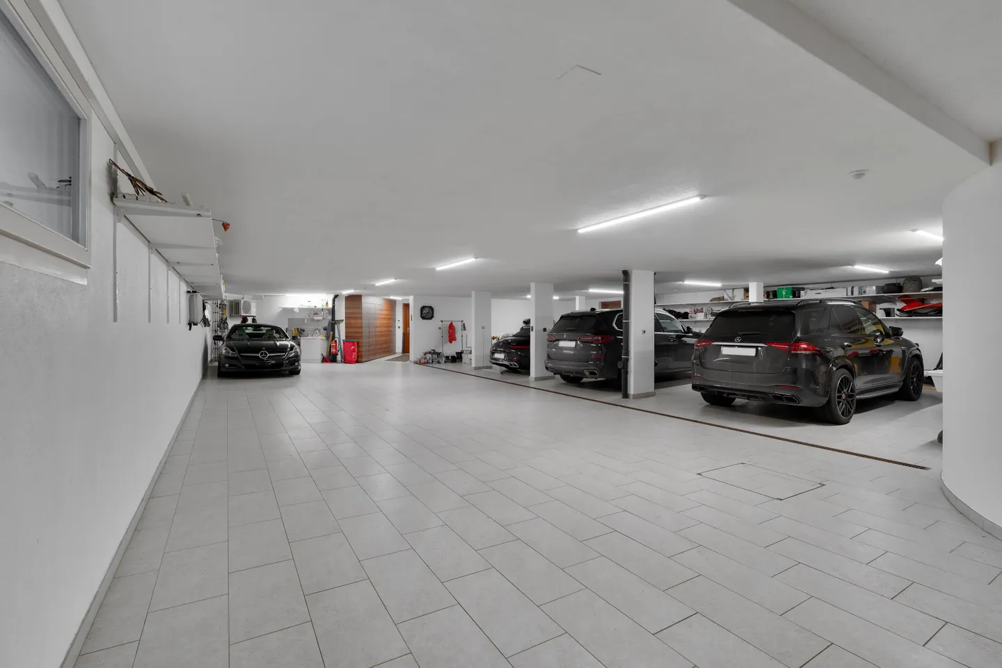 Prestigious residence with open panoramic views over the Gruyère region - Photo 15 of 15