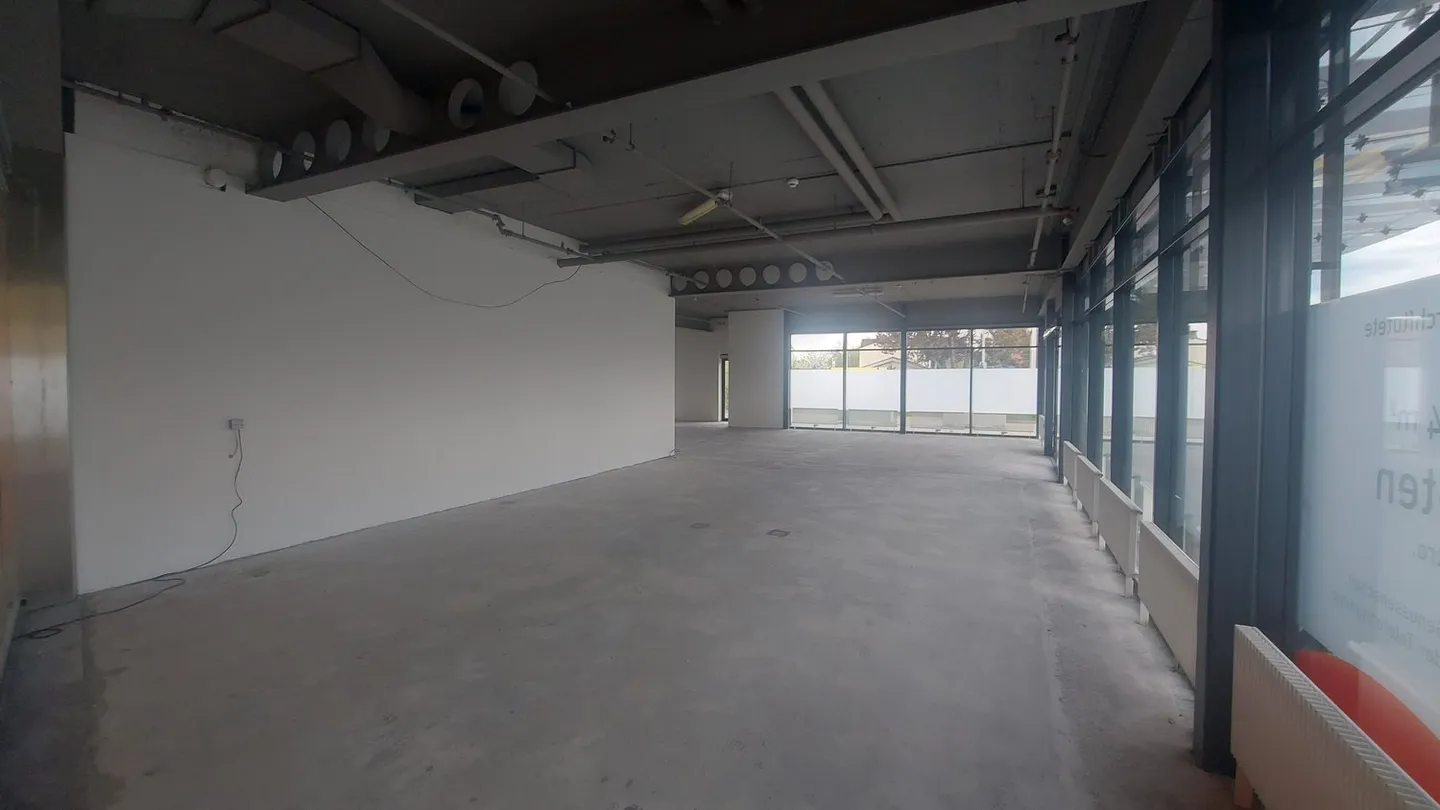 Spazio gastro di 300m2 in affitto! - Foto 7 di 12