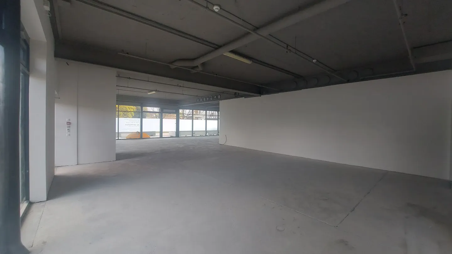 Spazio gastro di 300m2 in affitto! - Foto 12 di 12