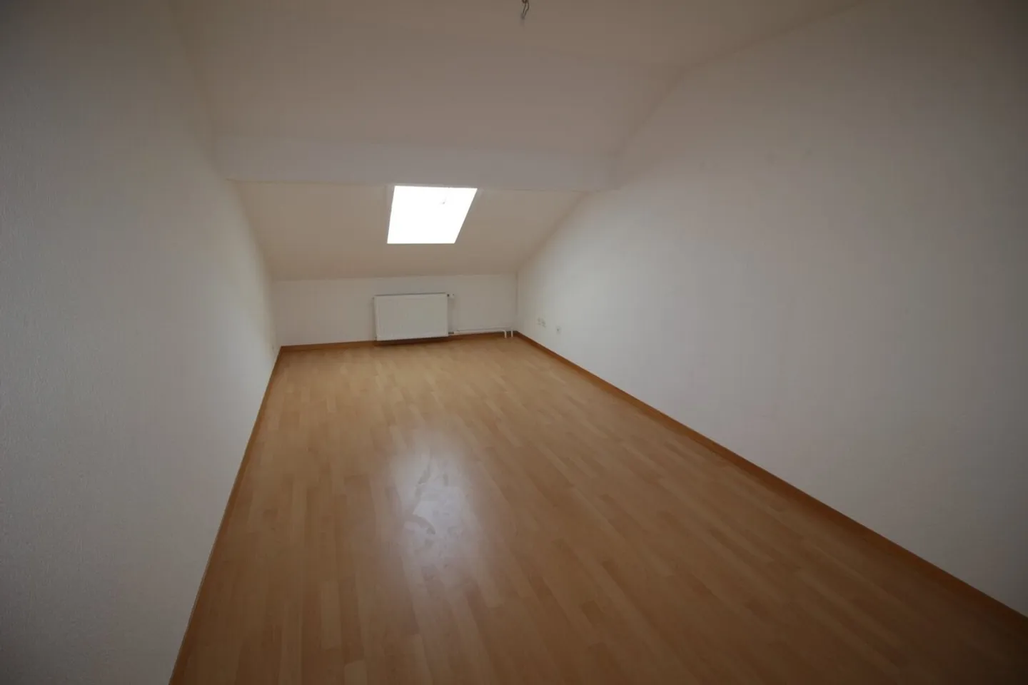 Superbe duplex sous les combles - Photo 5 sur 12