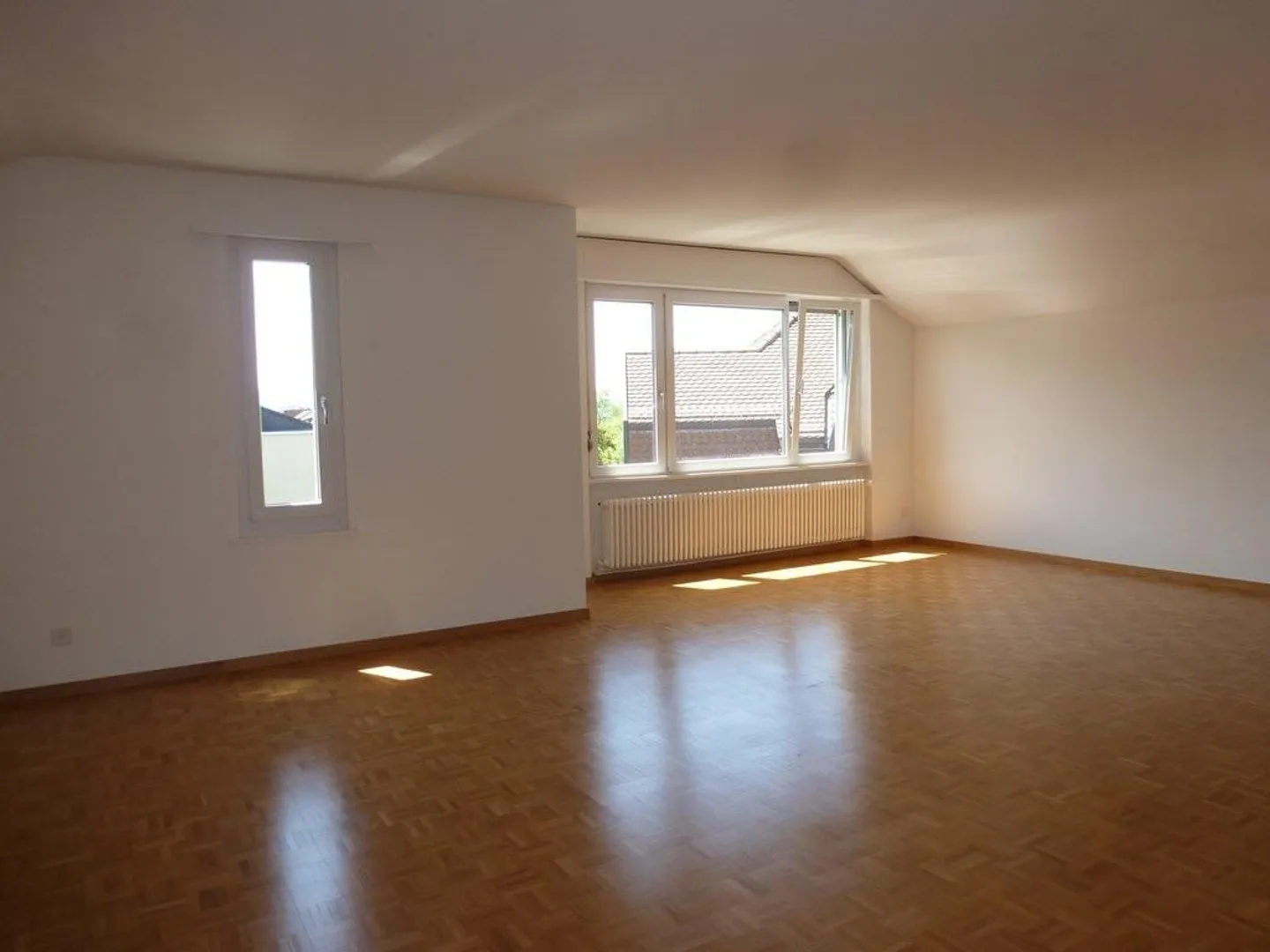 Appartement sous les toits moderne près du centre-ville - Photo 6 sur 6