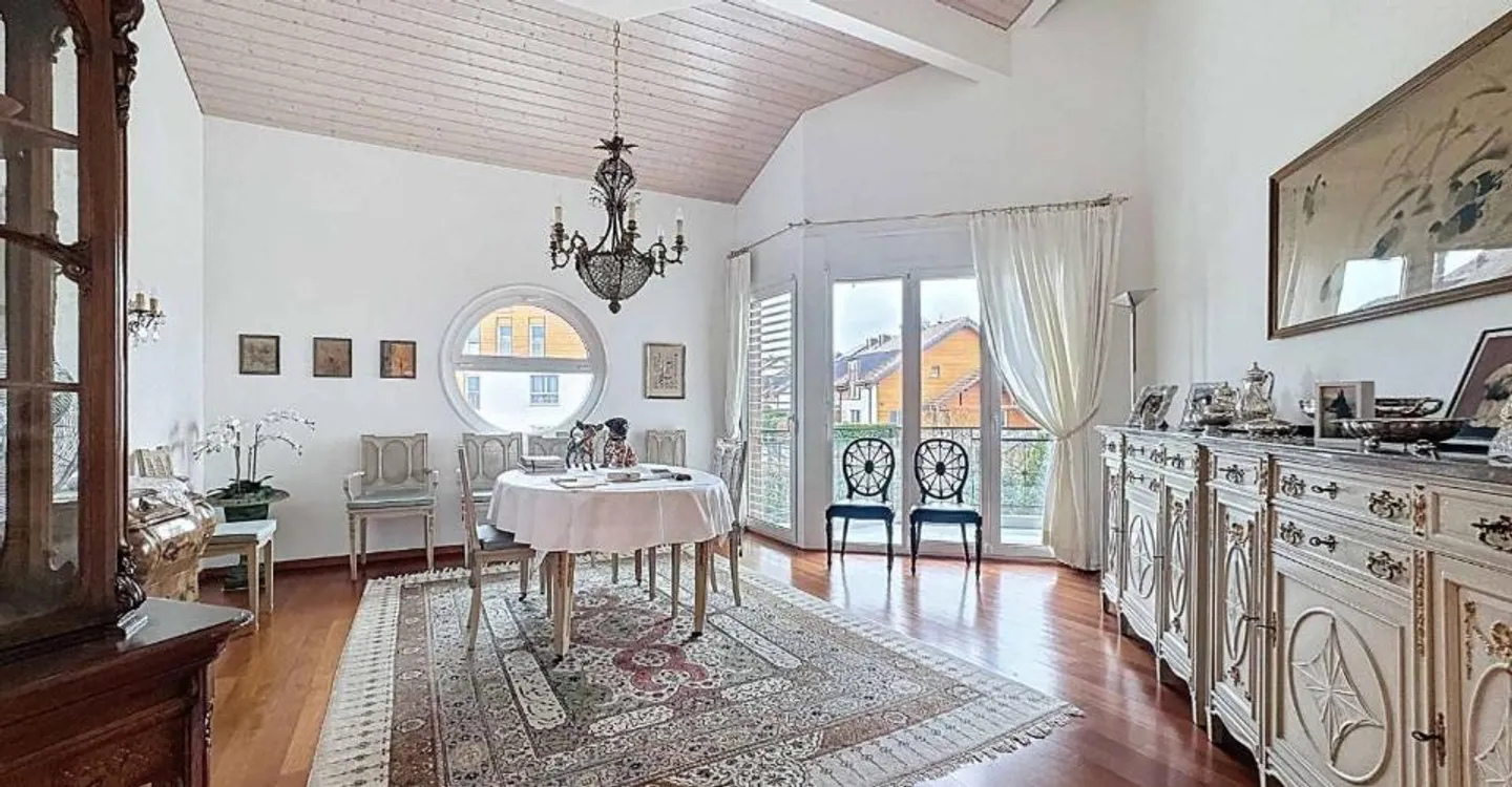 Magnificent penthouse duplex with 6.5 rooms - Photo 5 of 13