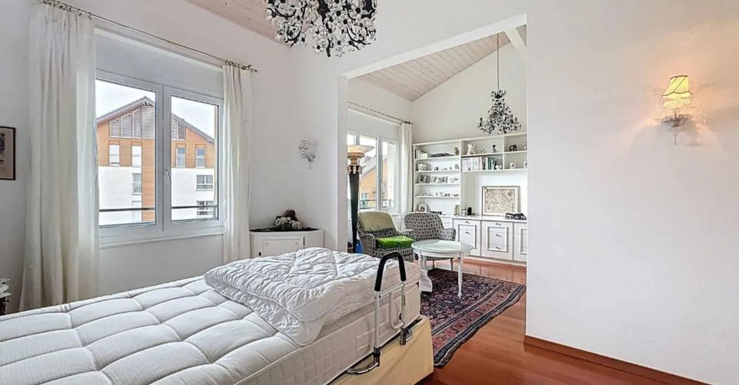 Magnificent penthouse duplex with 6.5 rooms - Photo 6 of 13
