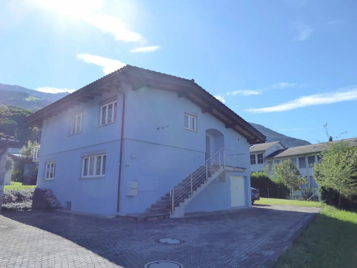 Casa unifamiliare indipendente di 6 1/2 stanze in una posizione adatta ai bambini - Foto 24 di 25