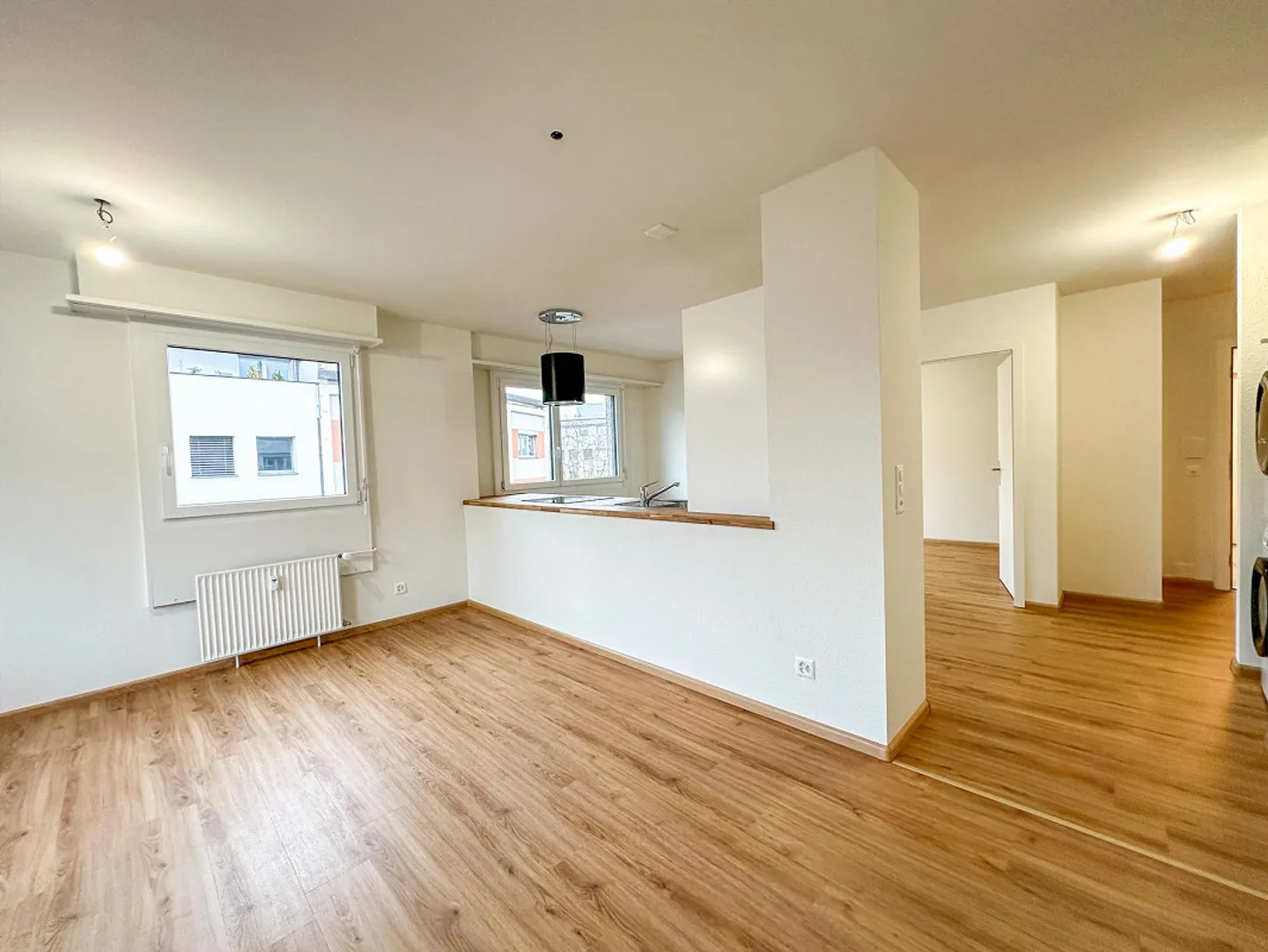 Charming 2-room apartment in the popular Gotthelf district - Photo 2 of 11