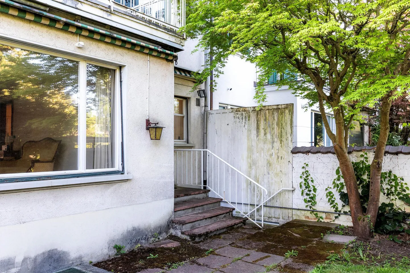 Grande maison individuelle avec garage double sur Bruderholz - Photo 3 sur 18