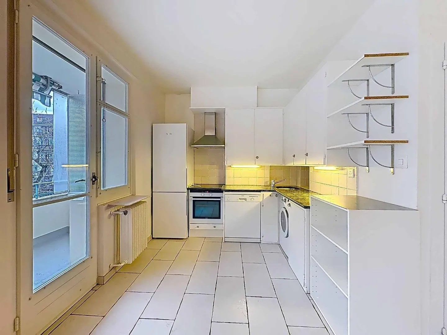 Appartement exclusif 2 pièces avec balcon - Photo 5 sur 8