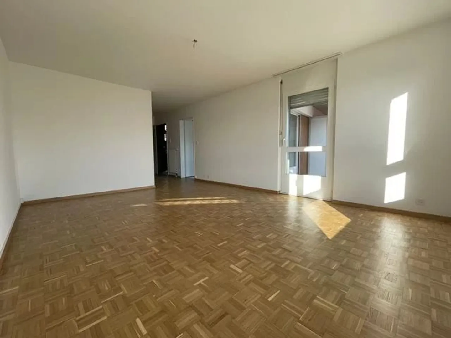 3.5-room apartment on the 3rd floor - Photo 3 of 13