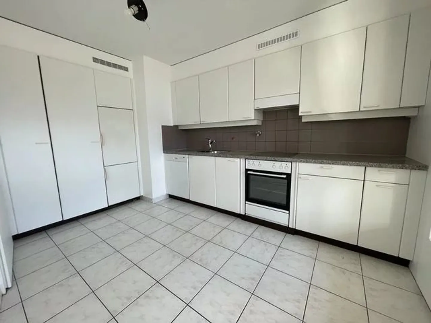 3.5-room apartment on the 3rd floor - Photo 6 of 13