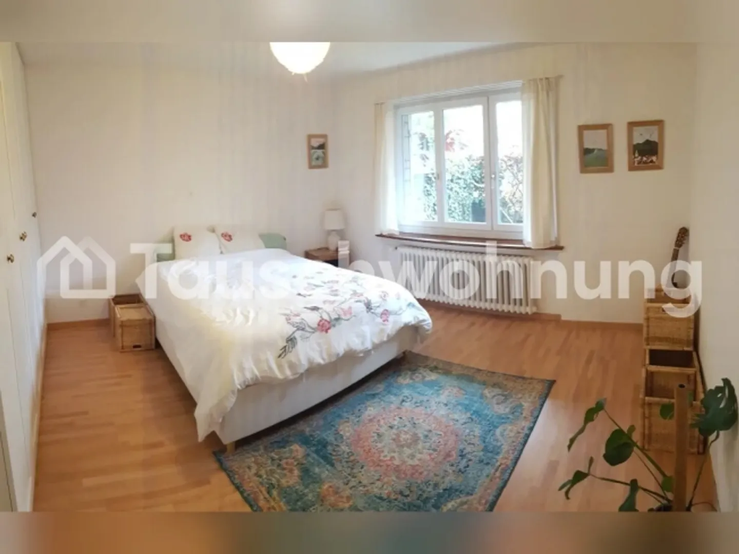 Charming Apartment with Terrace - Photo 4 of 10