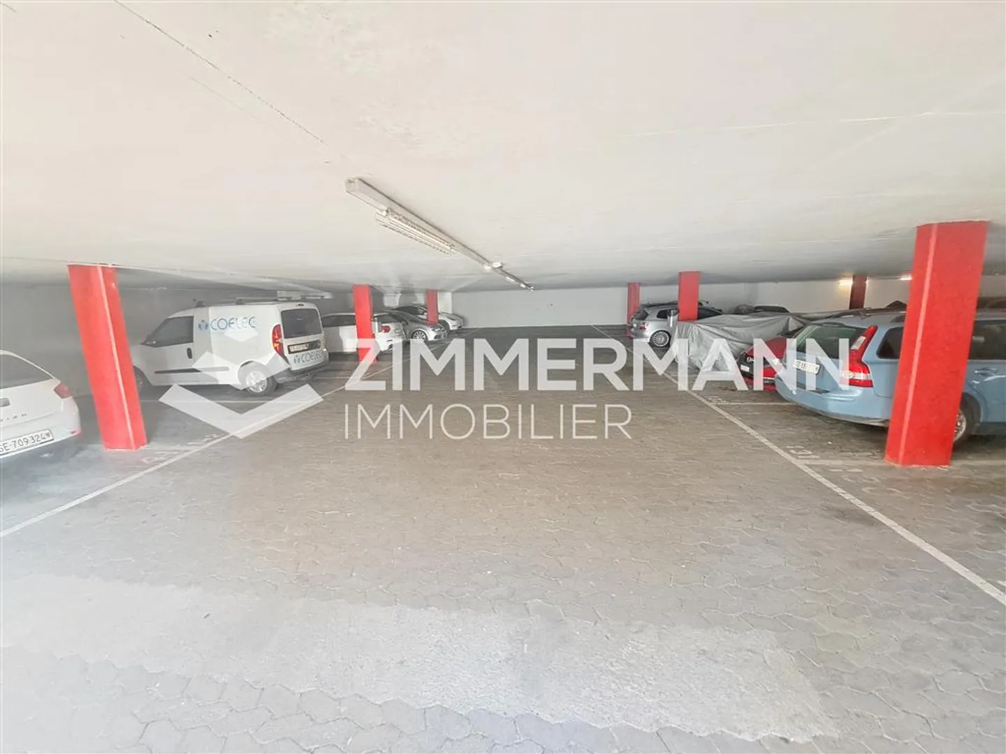 Inner parking - Photo 2 of 2