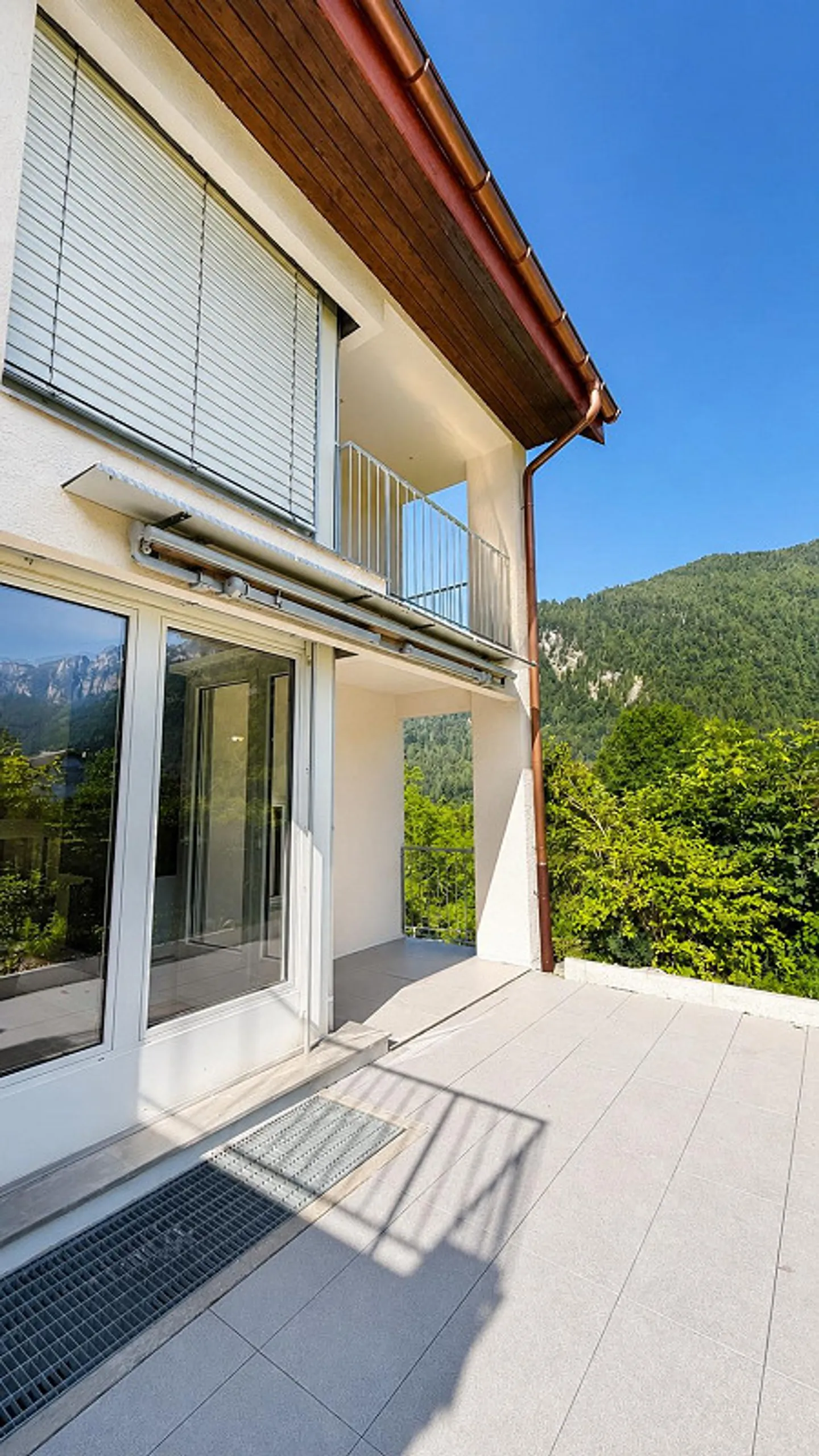 Propriété de rendement attrayante à Valens SG | 29 appartements + 2 maisons individuelles - Photo 5 sur 27