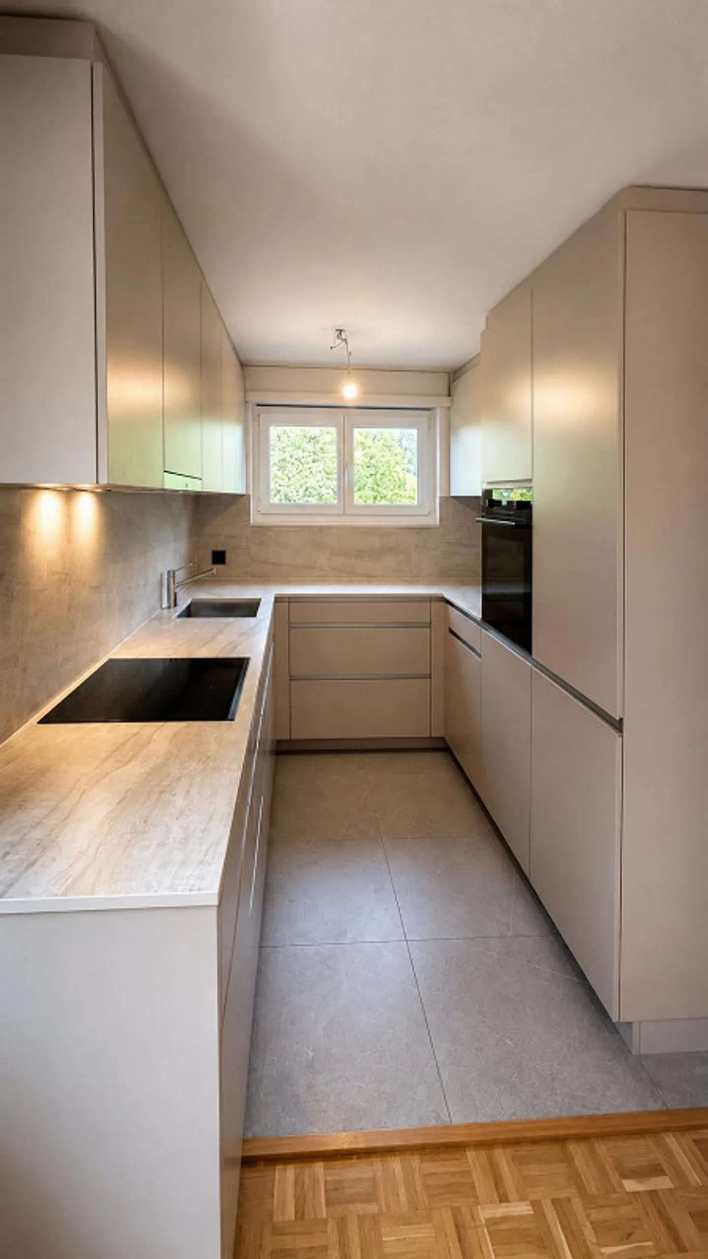 Propriété de rendement attrayante à Valens SG | 29 appartements + 2 maisons individuelles - Photo 7 sur 27