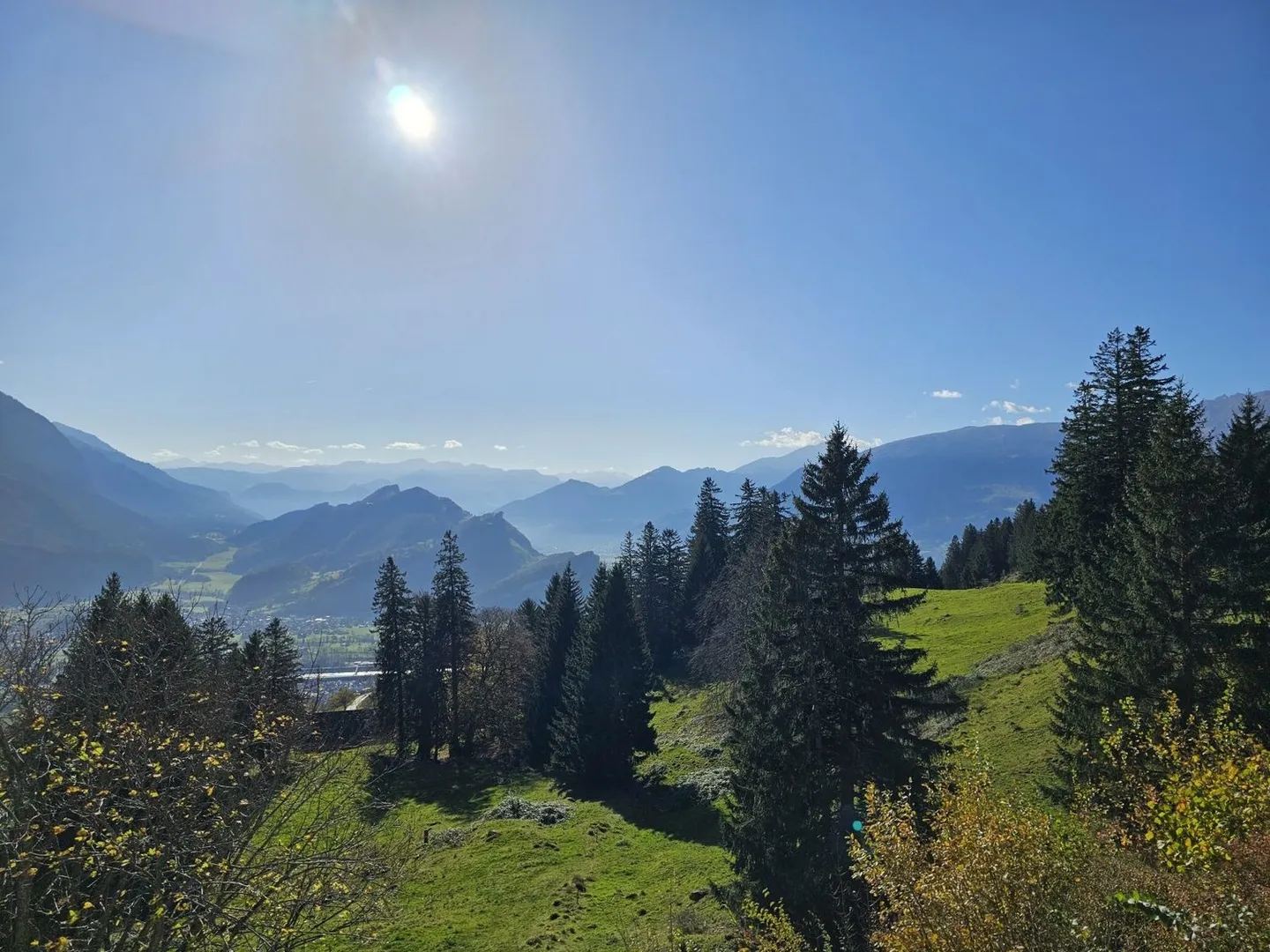 Propriété dans un emplacement extraordinairement calme au milieu de la nature avec des bâtiments bien entretenus - Photo 7 sur 8