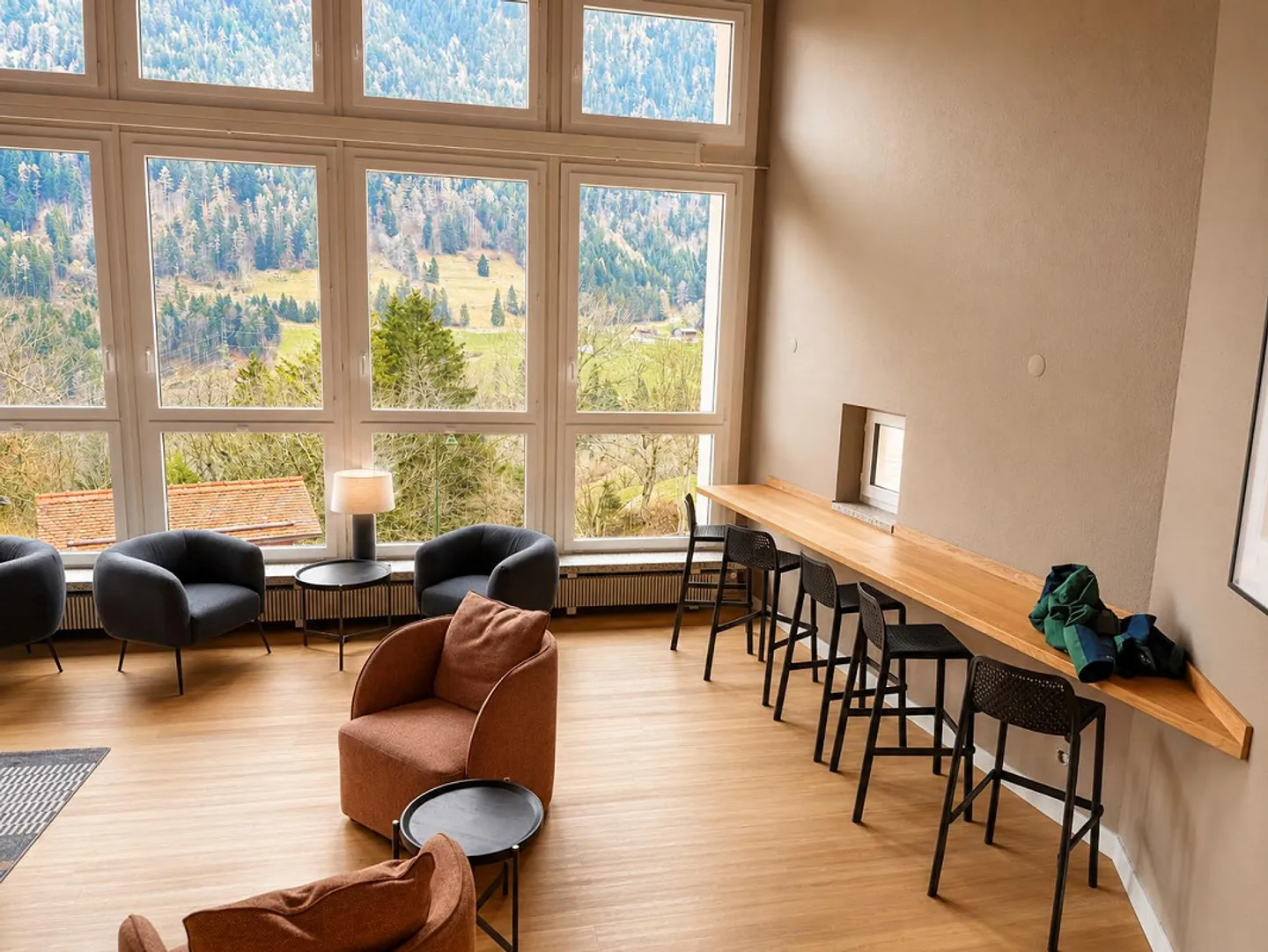 Propriété de rendement attrayante à Valens SG | 29 appartements + 2 maisons individuelles - Photo 13 sur 27