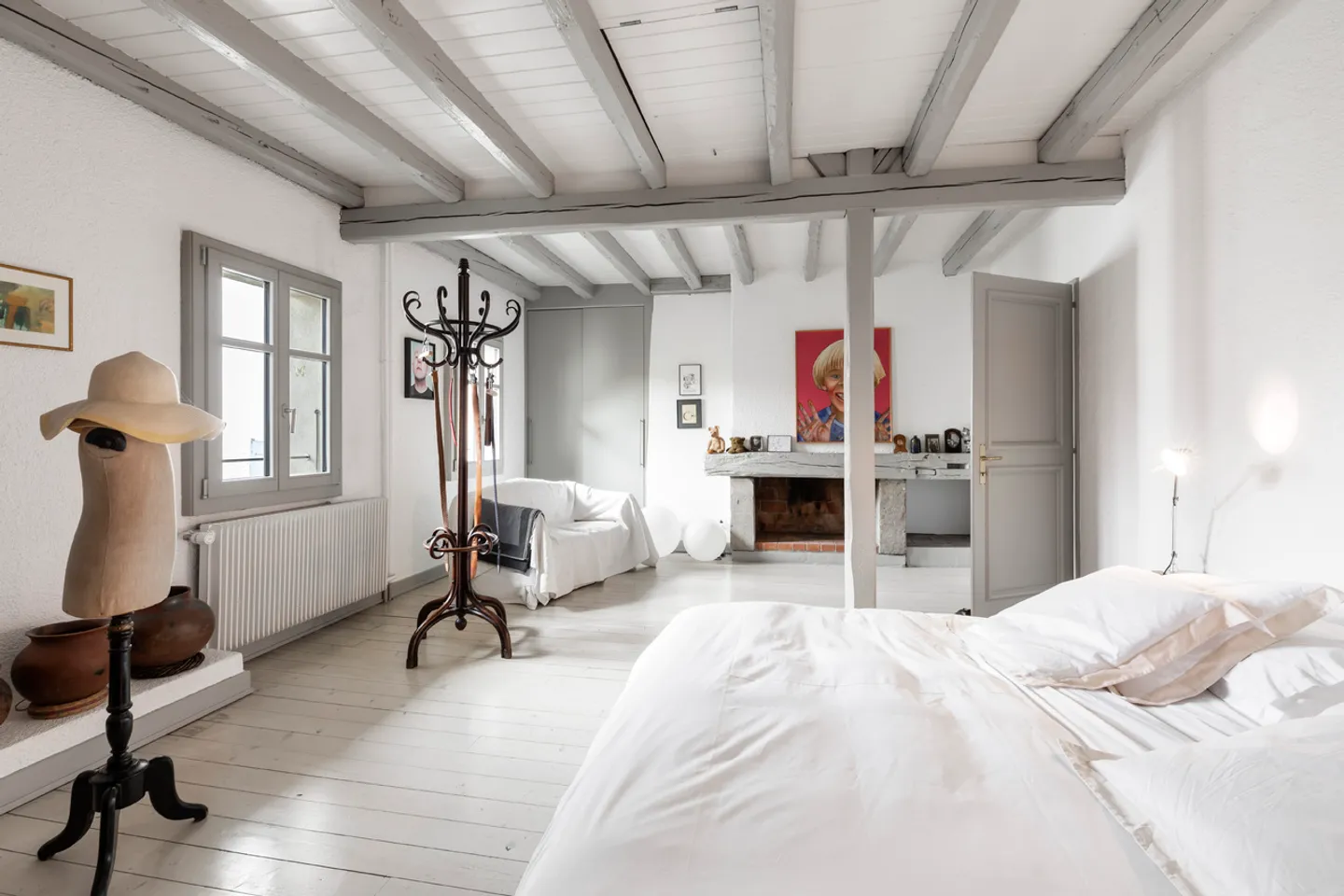 House with 12 rooms - Photo 7 of 11