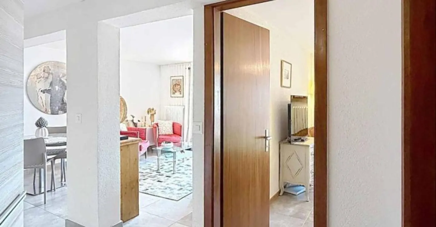 HELL 2,5 ZIMMER IN GESUCHTER LAGE! - Foto 6 von 8