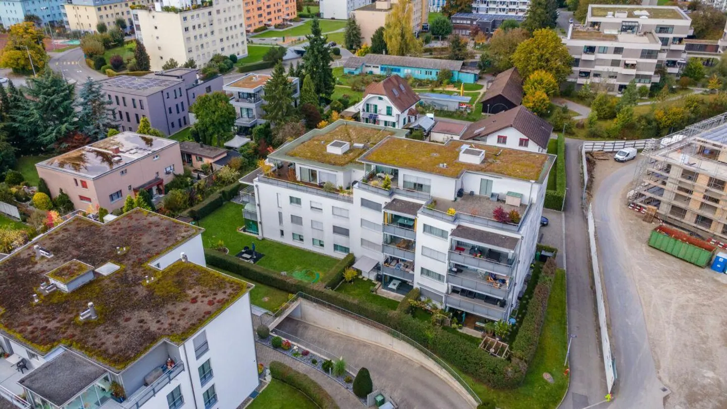 3.5 Zimmer-Wohnung mit modernem Ausbau und idealer Lage - Foto 1 von 15