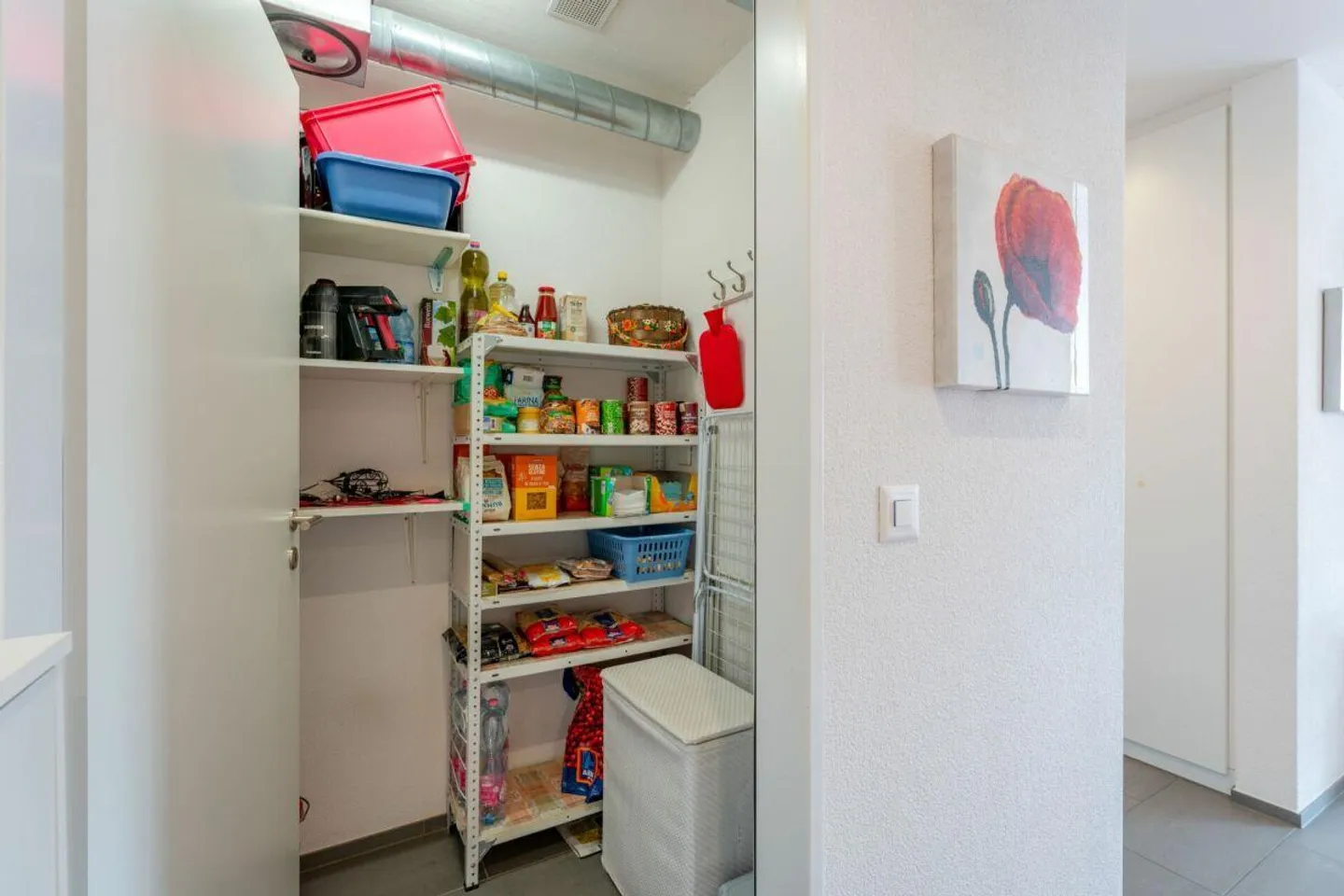 3.5 Zimmer-Wohnung mit modernem Ausbau und idealer Lage - Foto 11 von 15