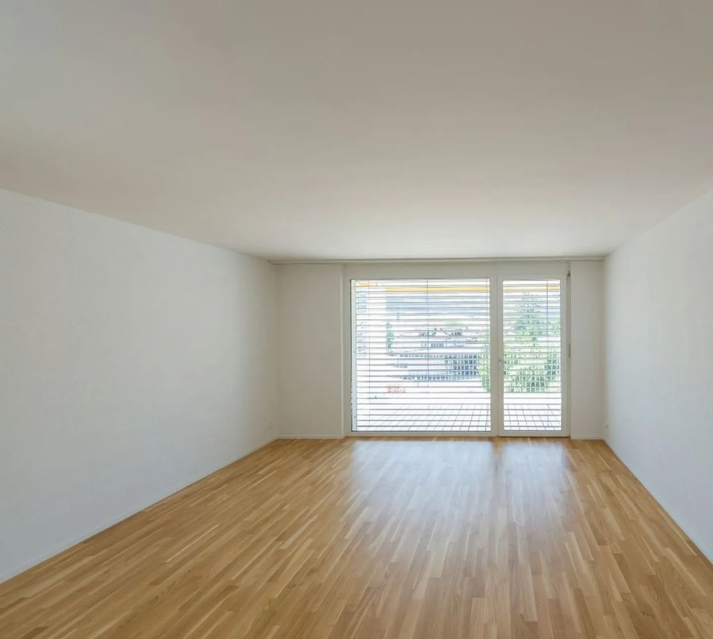 Apartment for rent - Photo 3 of 6