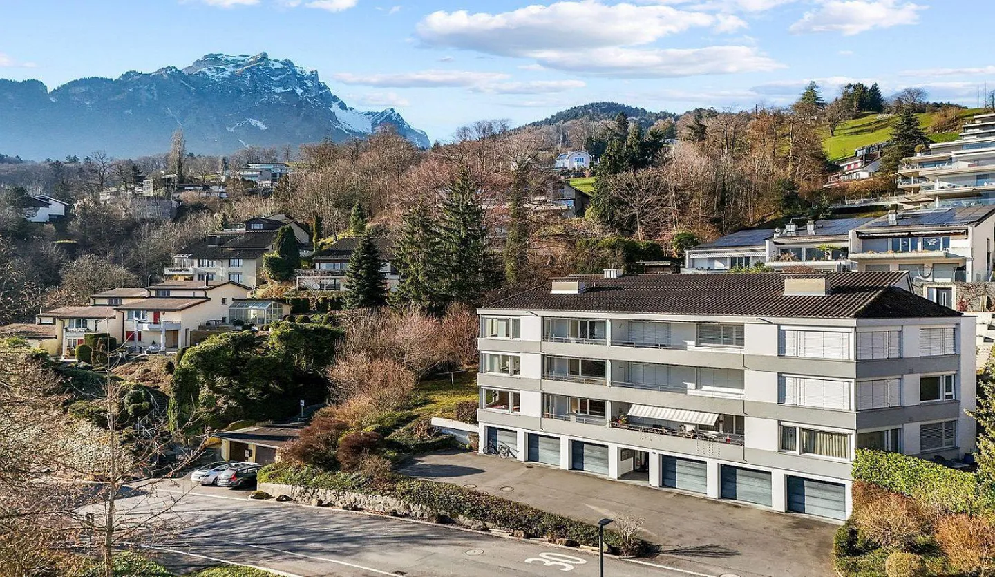 Charmante Wohnung mit Seeblick - Foto 2 von 13