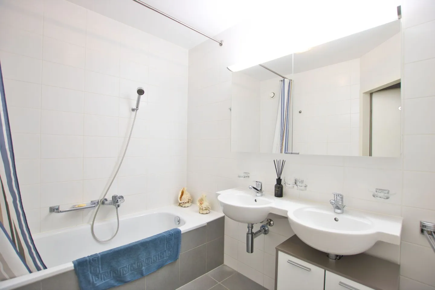 Bel appartement avec jardin - Photo 12 sur 13