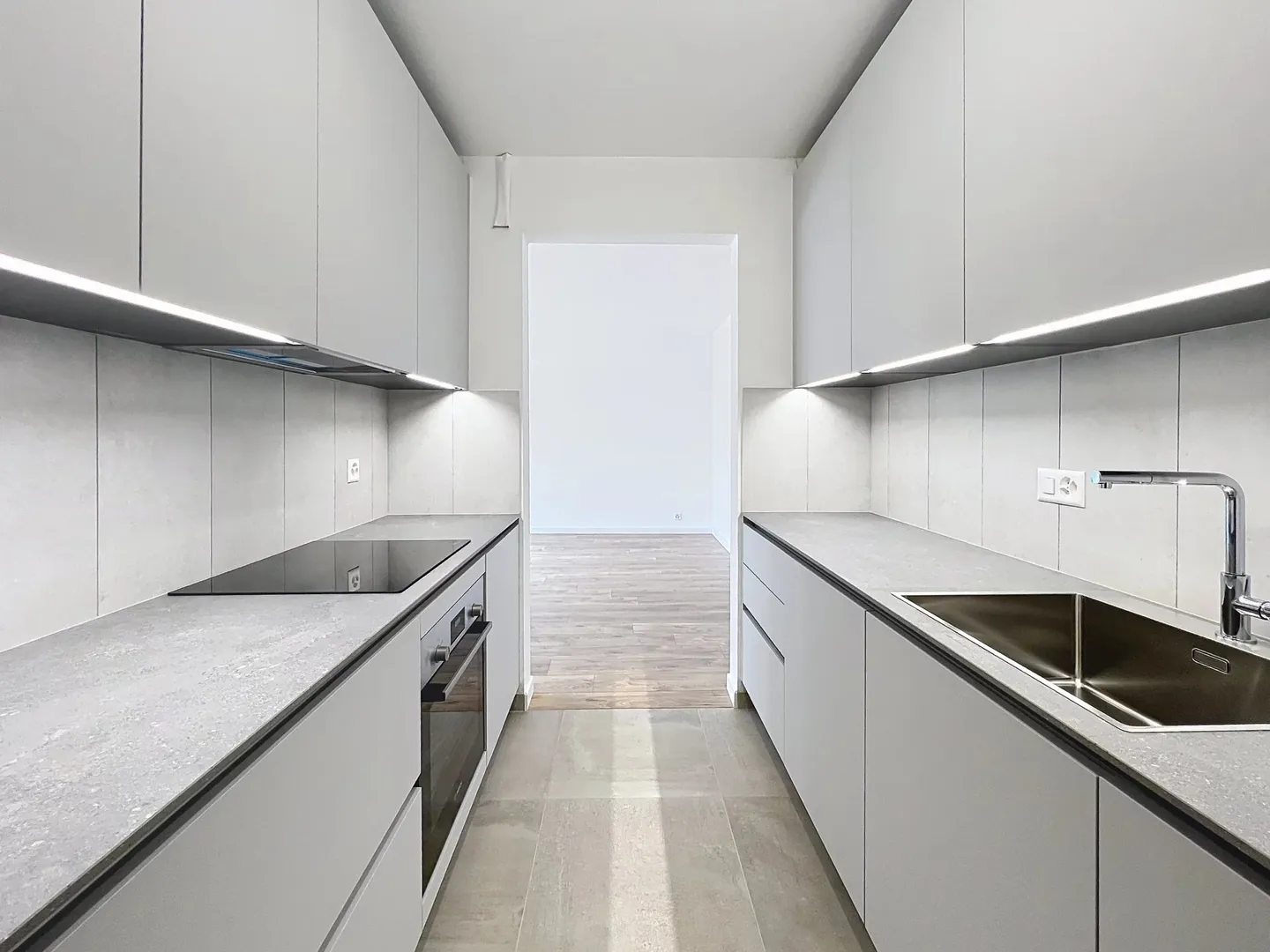 Bright Apartment with Balcony - Photo 2 of 14