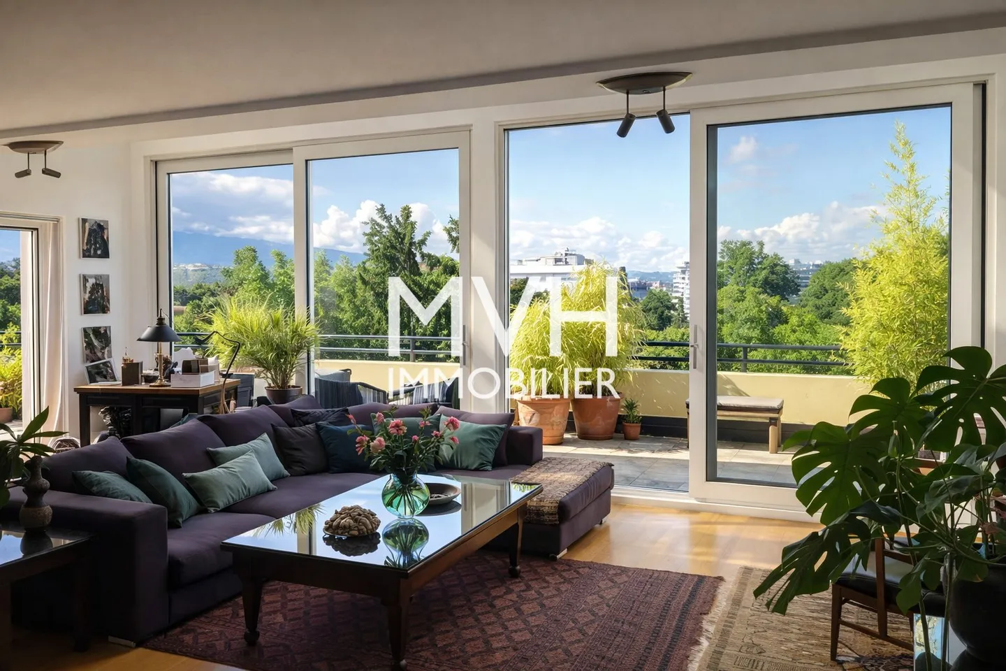 Penthouse for rent - Photo 1 of 6