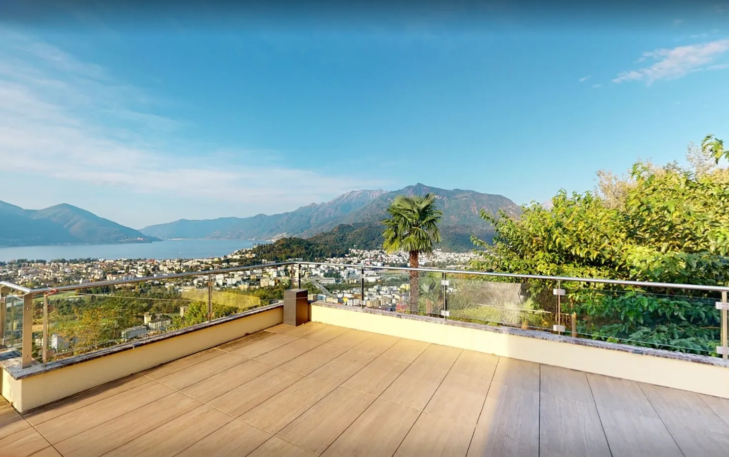 Terrassenwohnung mit Seesicht - Foto 4 von 4
