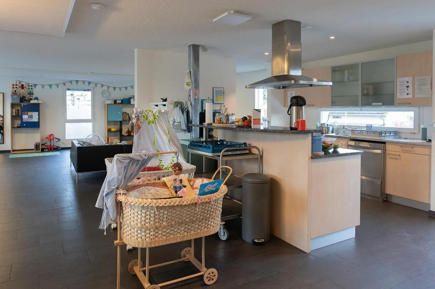 Schönes, freistehendes 11-Zimmerhaus – Bellevuestrasse 18 in Gümligen - Foto 11 von 27