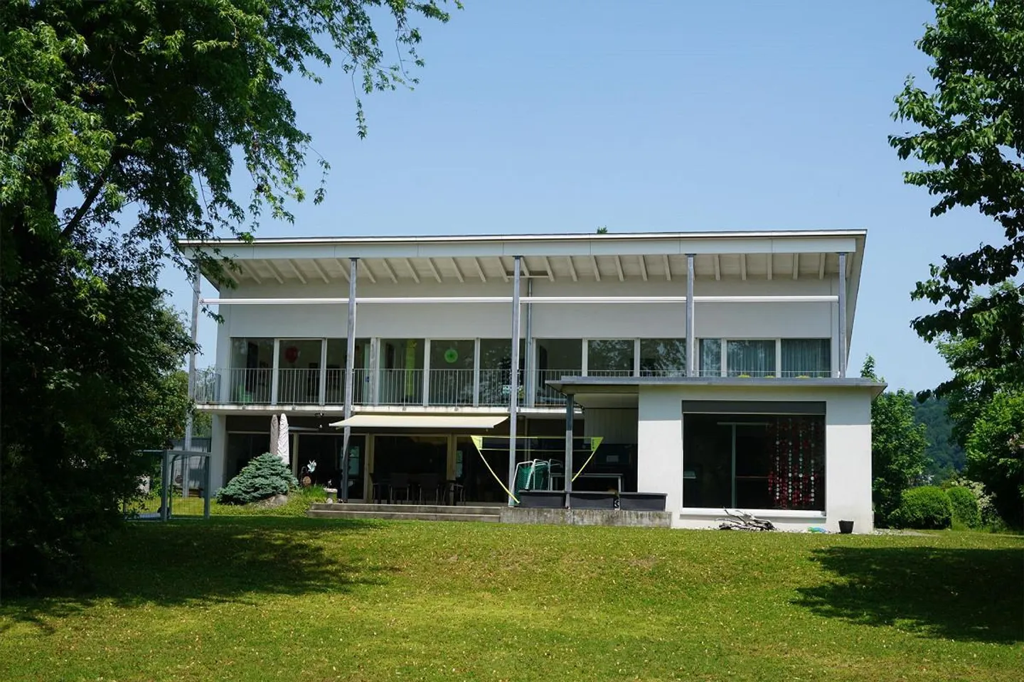 Schönes, freistehendes 11-Zimmerhaus – Bellevuestrasse 18 in Gümligen - Foto 2 von 27