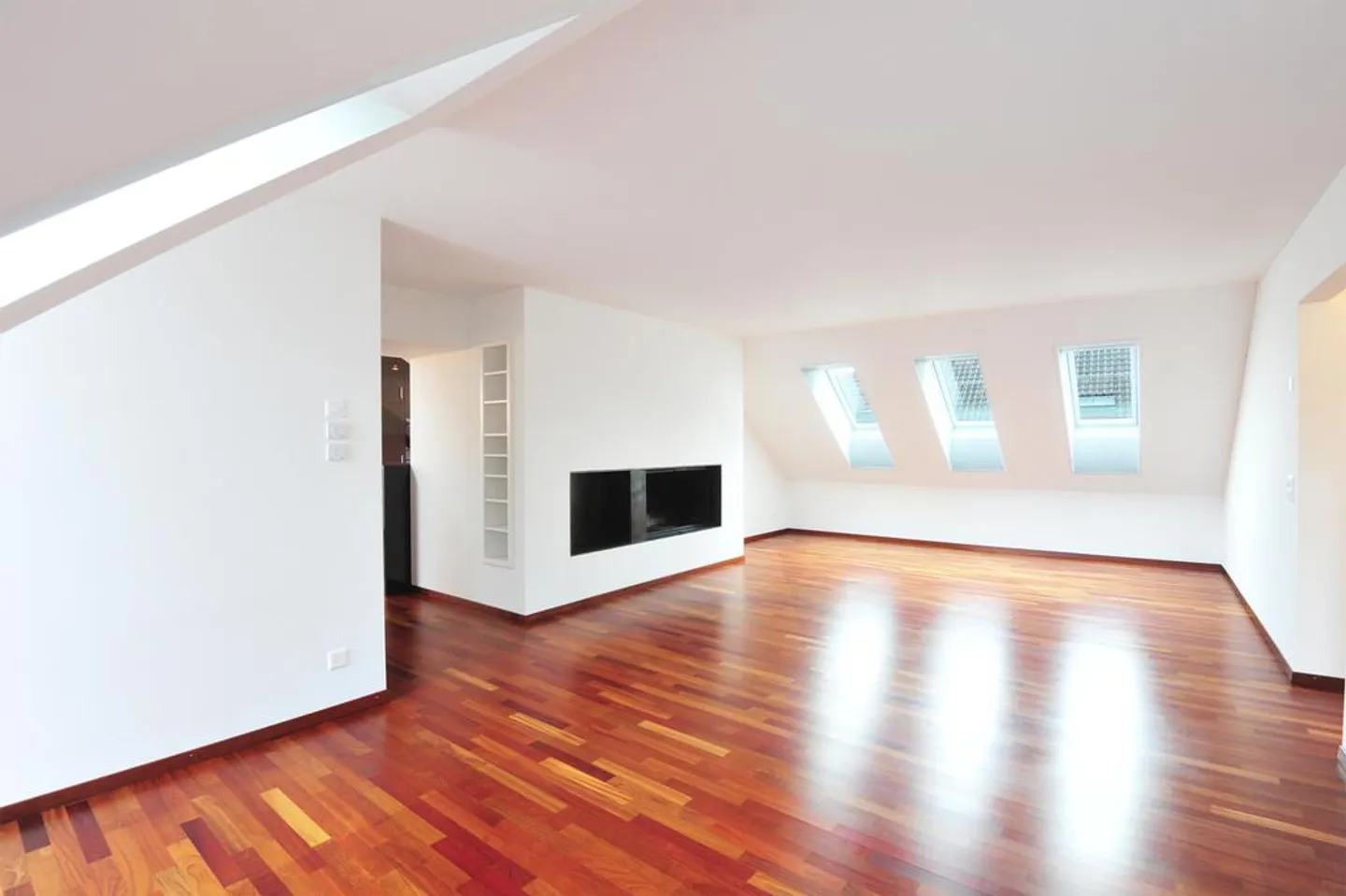 Free Month - Living in the Heart of Winterthur - Photo 2 of 12