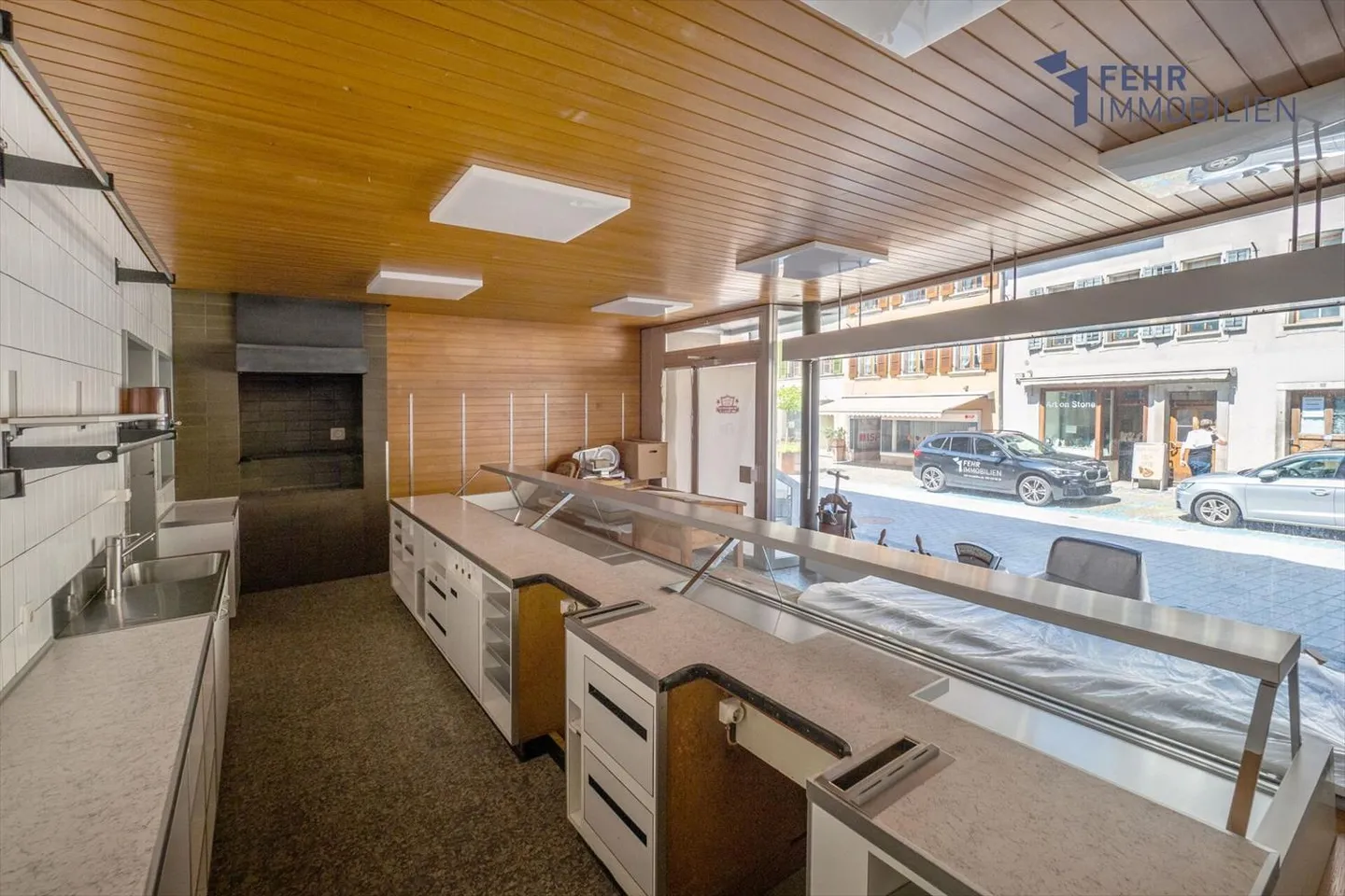 Fehr Immobilien - Zentral gelegene Wohn- und Gewerbeliegenschaft - Foto 2 von 13