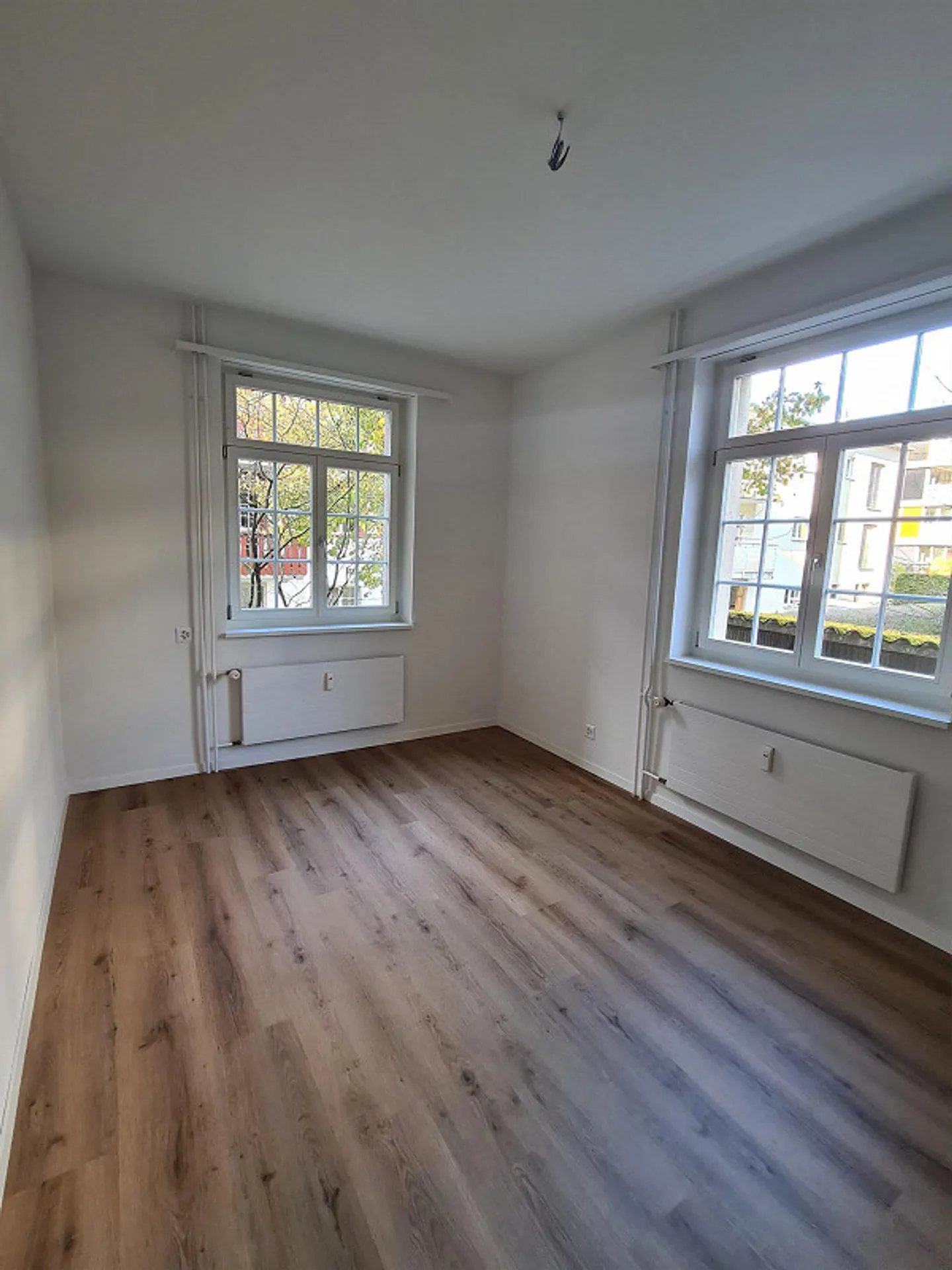 Charming and Renovated City Apartment - Photo 7 of 12