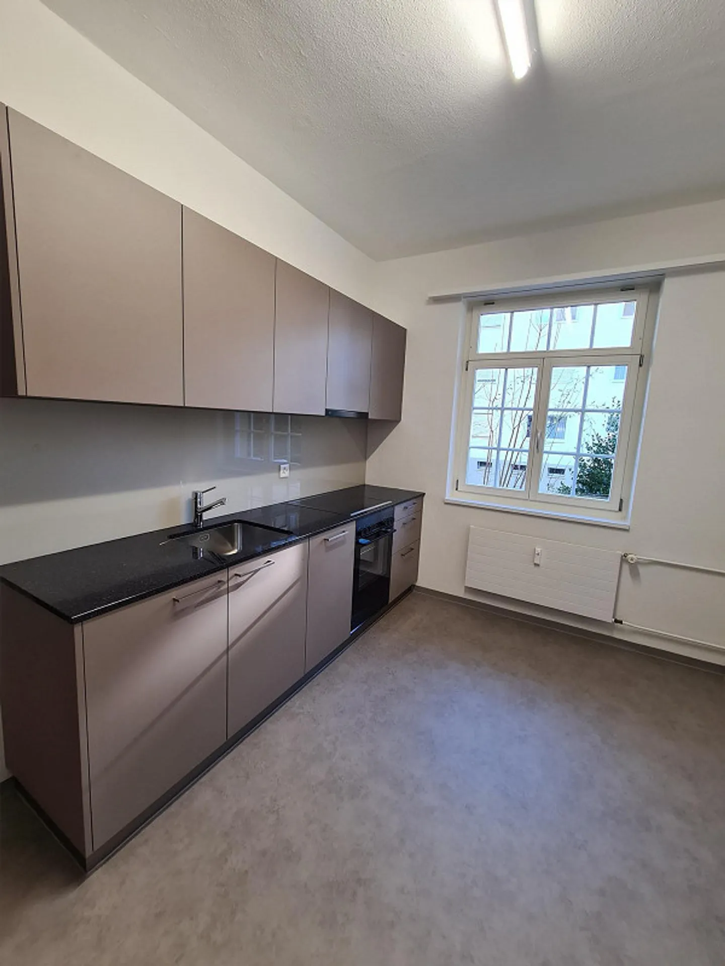 Charming and Renovated City Apartment - Photo 10 of 12