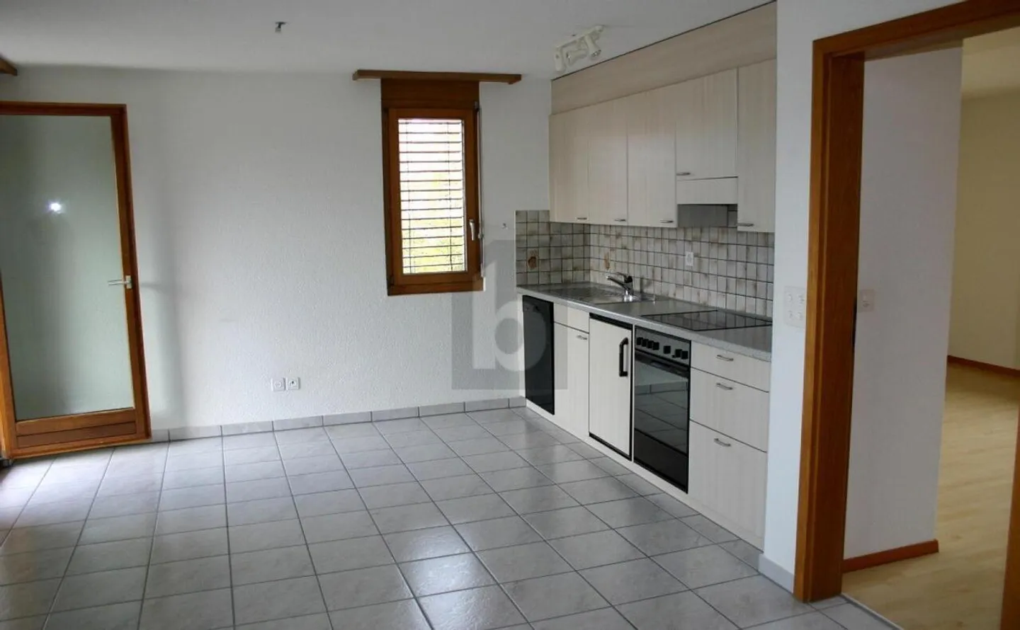 KOMPTAKT, KOMFORTABEL UND MIT WEITSICHT - Foto 3 di 6