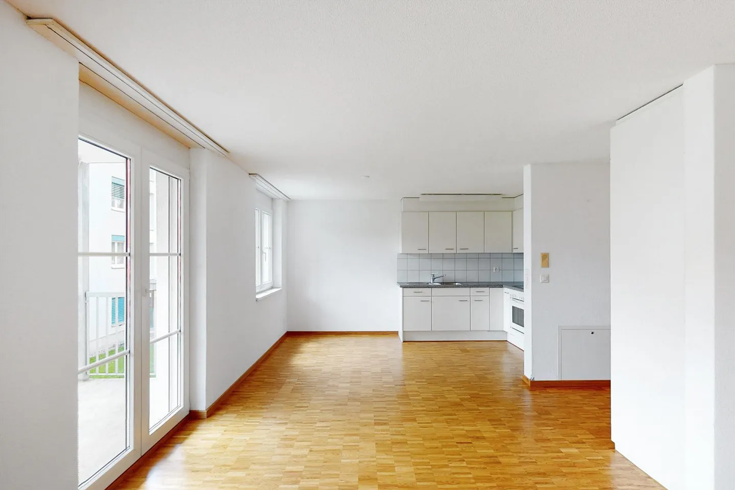 Sunny and quiet apartment with terrace - Photo 4 of 5
