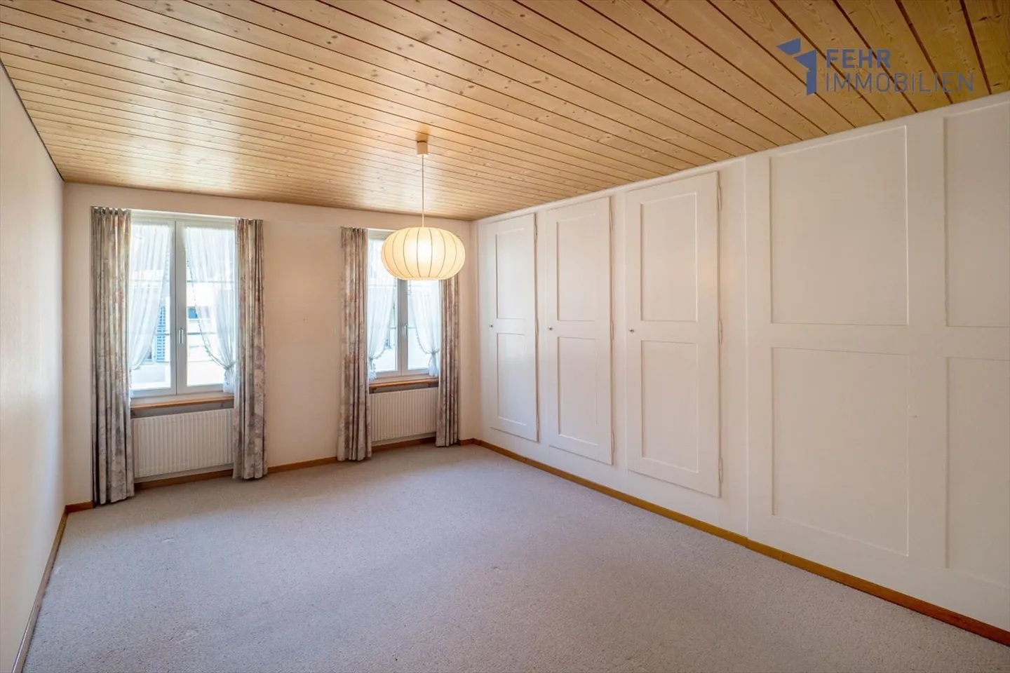 Fehr Immobilien - Zentral gelegene Wohn- und Gewerbeliegenschaft - Foto 7 von 13