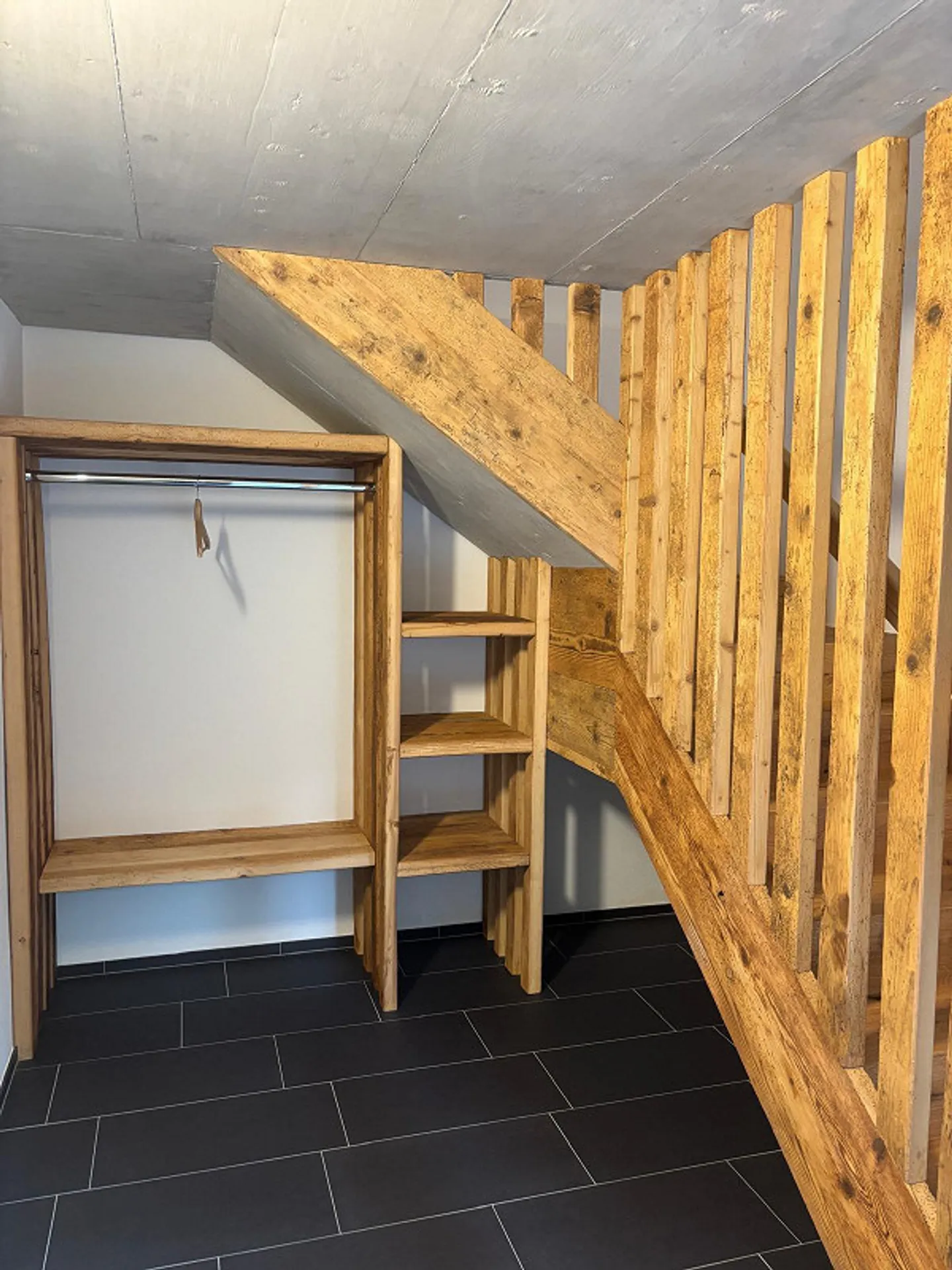 Spacious 4.5-room apartment with private garden - freshly renovated - Photo 4 of 25