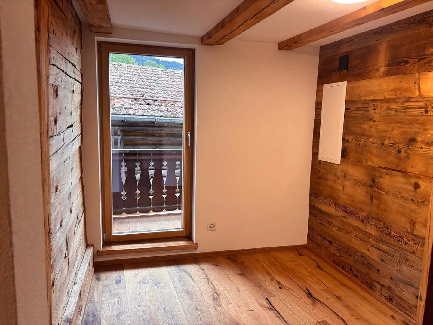 Spacious 4.5-room apartment with private garden - freshly renovated - Photo 7 of 25